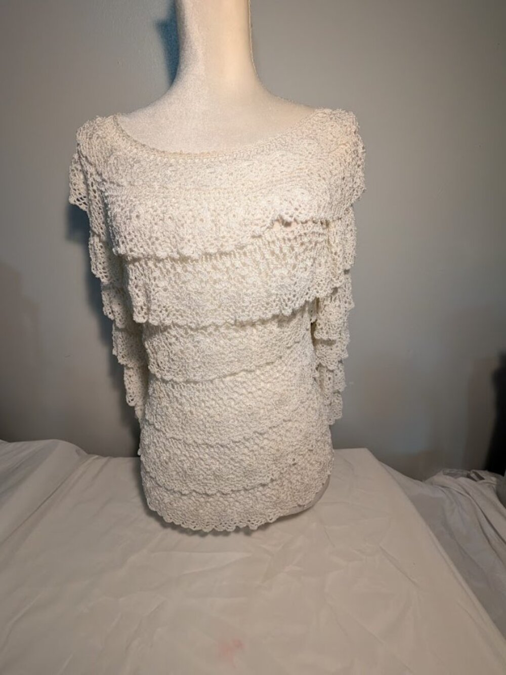 Ladies Ruffled Sheer Gorgeous 100% Silk Cream Blouse Shirt